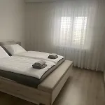 Apartma Tavcar Apartman *
