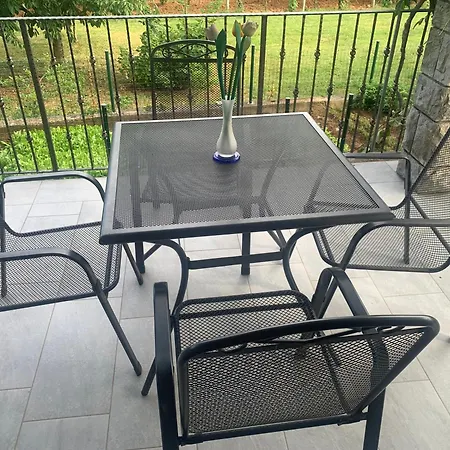 Apartma Tavcar Dutovlje