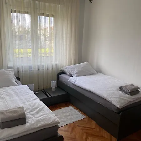 Apartment Apartma Tavcar Dutovlje