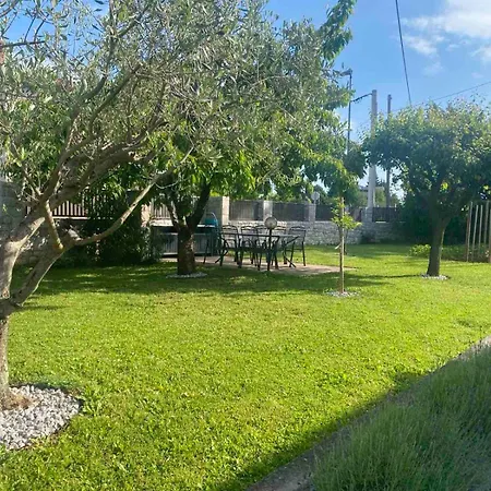 Apartma Tavcar * Dutovlje