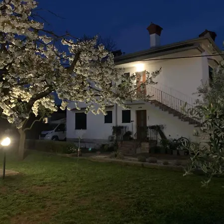 Hisa Tavcar Apartman *