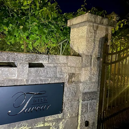 Apartma Tavcar * Dutovlje